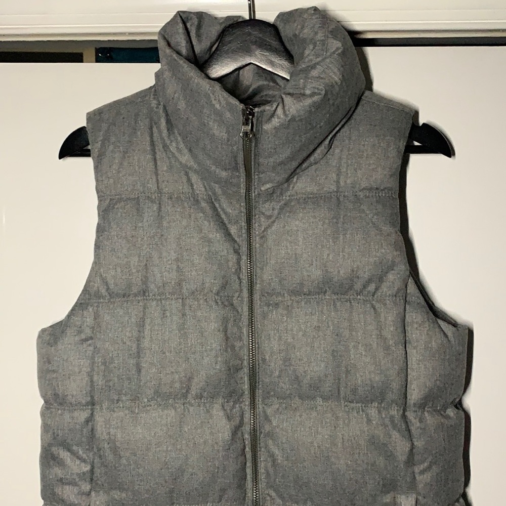 Old Navy Puffer Vest